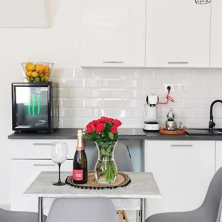 Kalvaria Vendeghaz, Kozvetlenul A Varfal Mellett. Apartment *